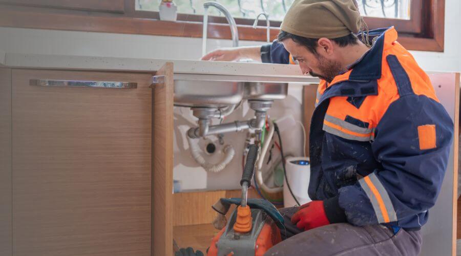 Local water heater installation in Huger, SC